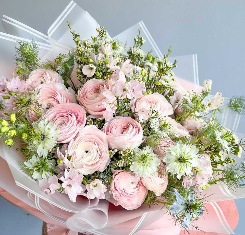 florist-for-everyday-flower-arrangements-in-usa-big-0