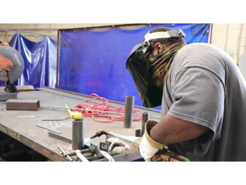 why-ai-cant-replace-skilled-trades-jobs-in-2026-and-beyond-small-0