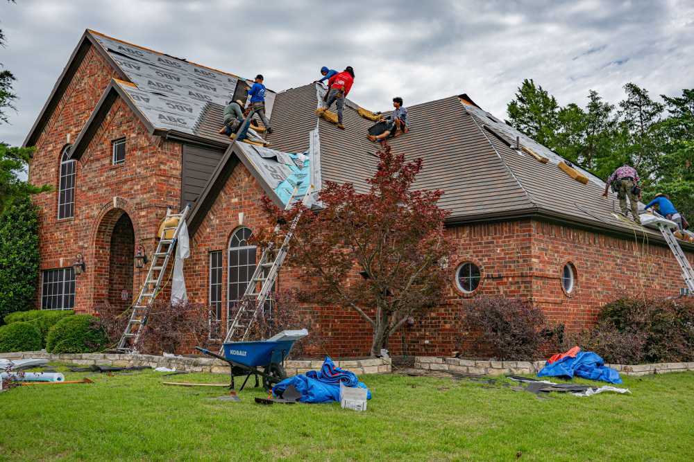 what-determines-commercial-roofing-costs-in-austin-big-0