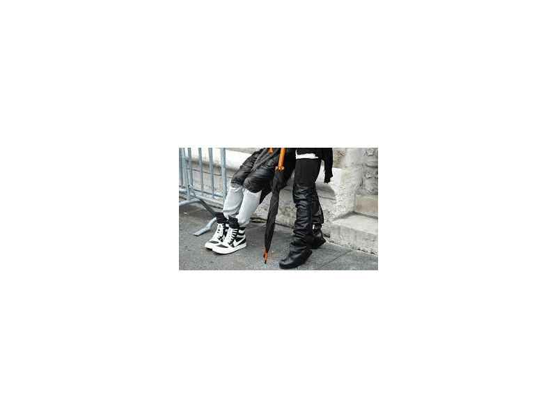rick-owens-shoes-made-for-people-who-set-their-trends-small-0