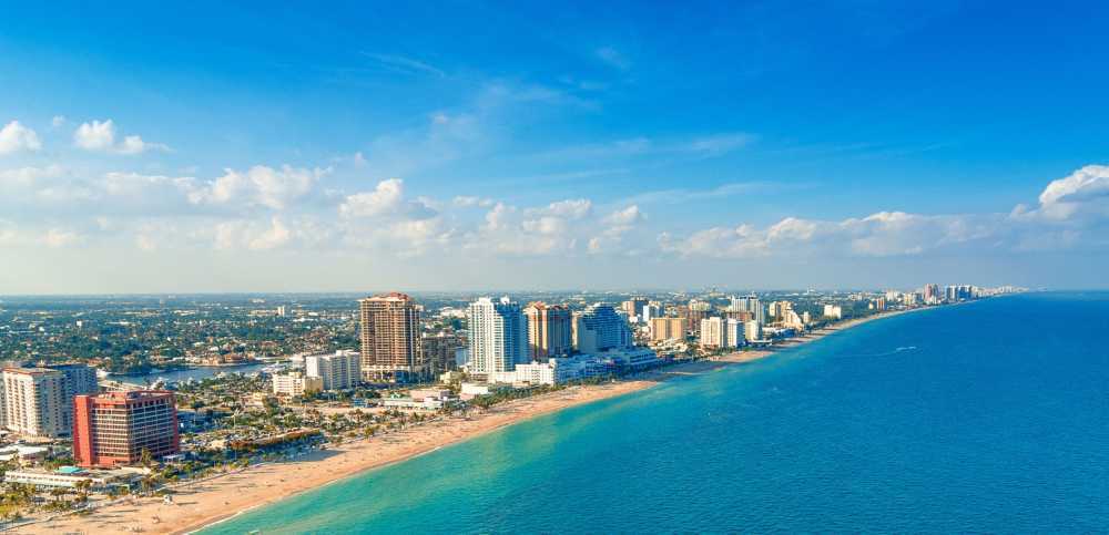 luxury-waterfront-condos-for-sale-fort-lauderdale-living-big-0