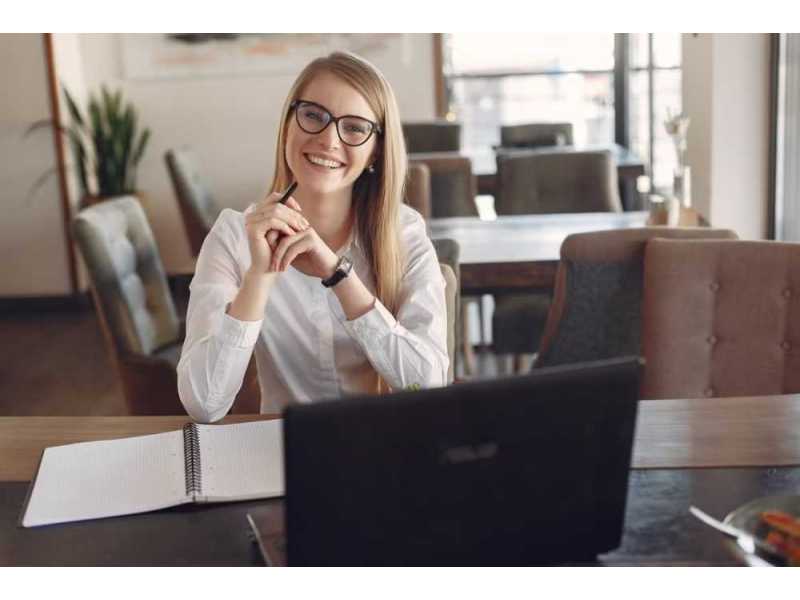 study-ifrs-online-and-improve-your-career-path-small-0