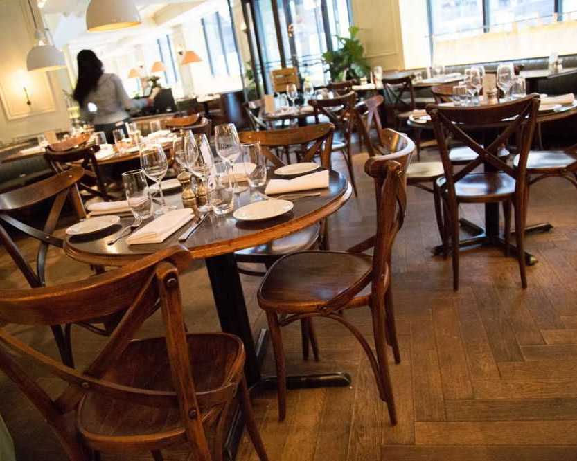 enhance-dining-spaces-with-premium-hardwood-restaurant-chairs