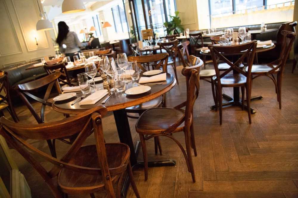 enhance-dining-spaces-with-premium-hardwood-restaurant-chairs-big-0