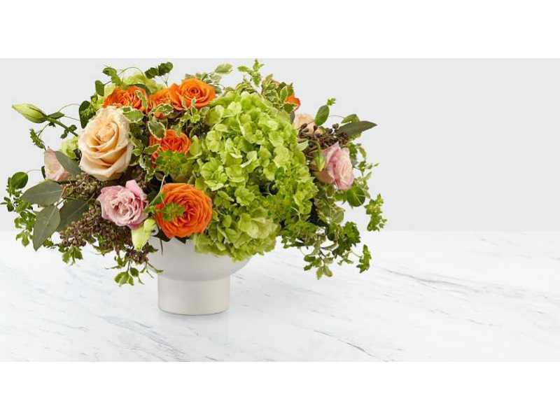 flower-delivery-send-flower-arrangements-small-0