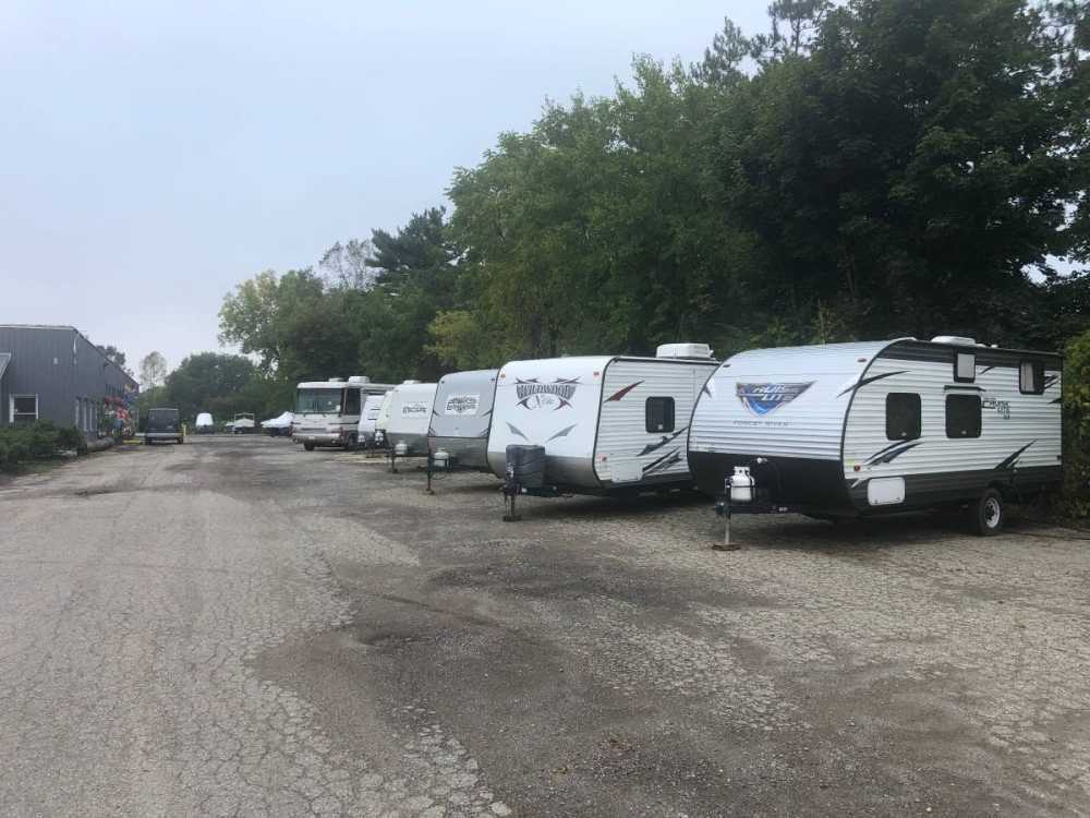 secure-boat-and-rv-storage-solutions-in-fenton-big-0