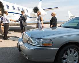 book-premium-newark-airport-car-service-with-summit-limousine-llc