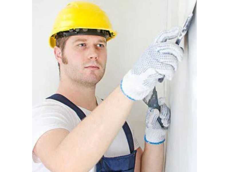 what-are-the-signs-your-walls-have-hidden-water-damage-small-0