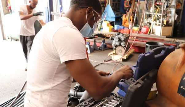 vocational-trade-training-for-philadelphia-high-school-students-at-ptti-big-0