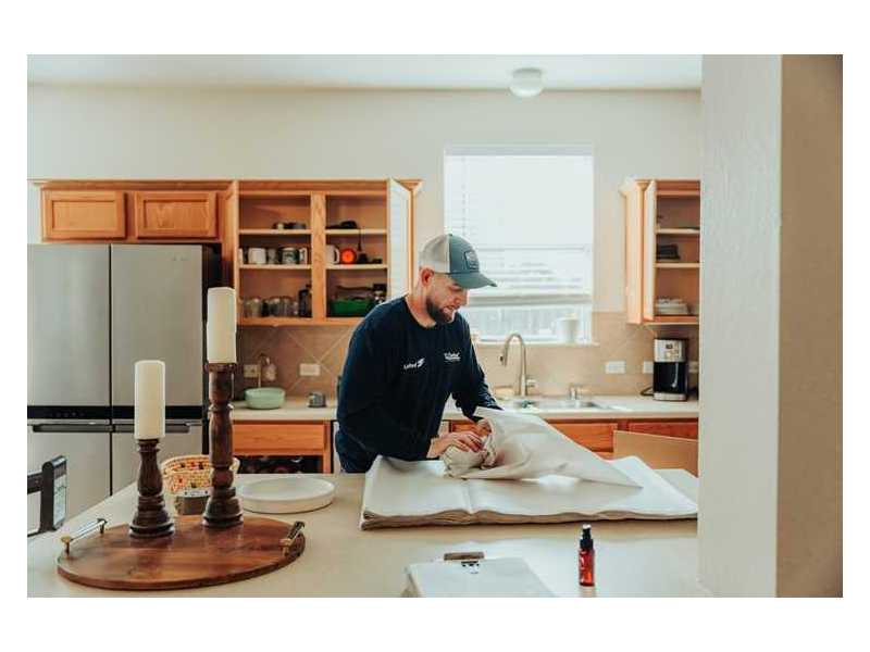 residential-long-distance-movers-in-austin-small-0