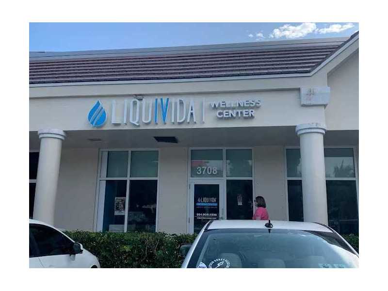 liquivida-wellness-center-lauderdale-beach-small-0