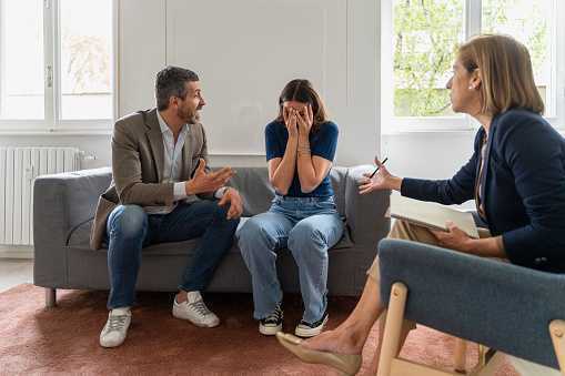 find-support-through-group-therapy-for-emotional-release-in-arlington-tx-big-0