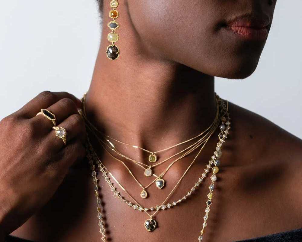 black-diamond-jewelry-designs-for-elegant-style-amali-jewelry