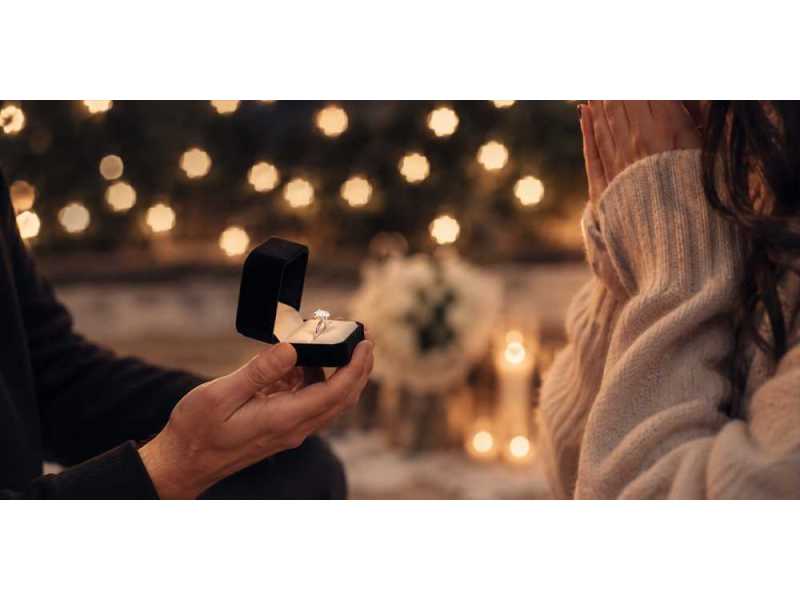 diamonds-eternity-where-every-woman-finds-her-perfect-diamond-ring-small-0