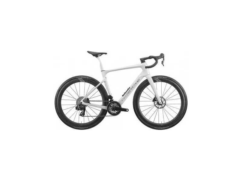 2026-bianchi-infinito-pro-force-etap-axs-e1-pwm-road-bike-kingcyclesport-small-0