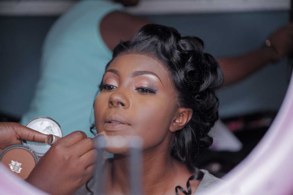 trusted-hair-and-makeup-artists-greenbelt-for-flawless-beauty-big-0