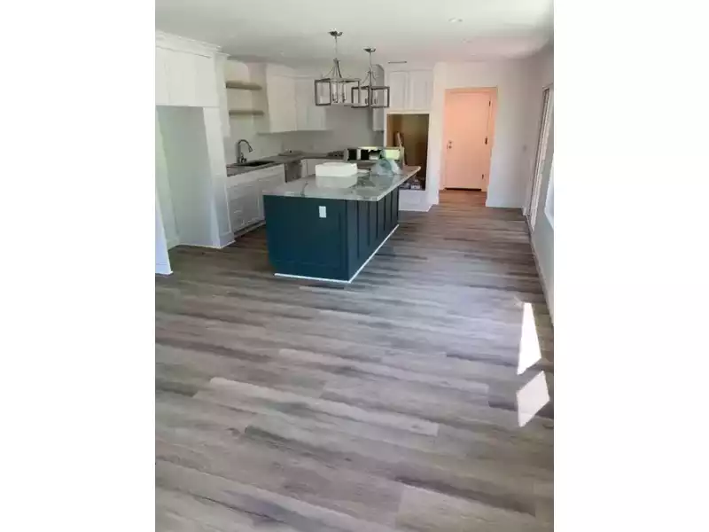 professional-flooring-installation-north-county-san-diego-small-0