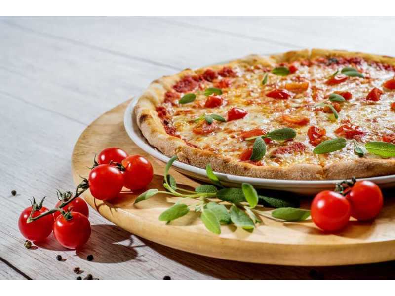 sams-pizza-small-1