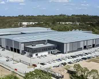 mount-pebs-puf-panels-polycarbonate-sheets-manufacturer