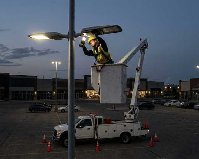 professional-parking-lot-lighting-services-in-temecula