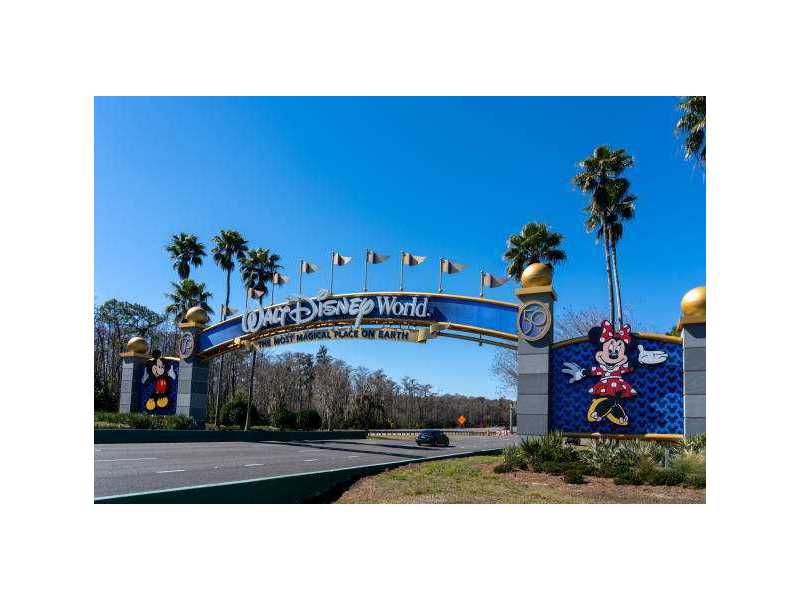 disney-shuttle-service-in-orlando-small-0