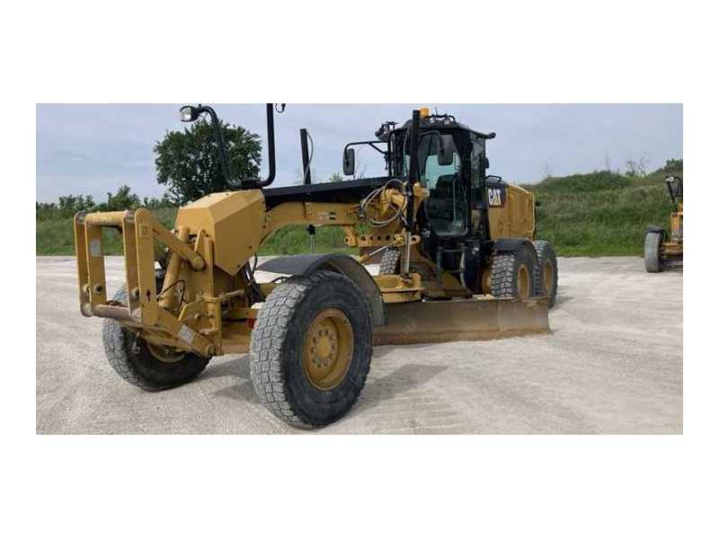 2015-caterpillar-12m3-small-1