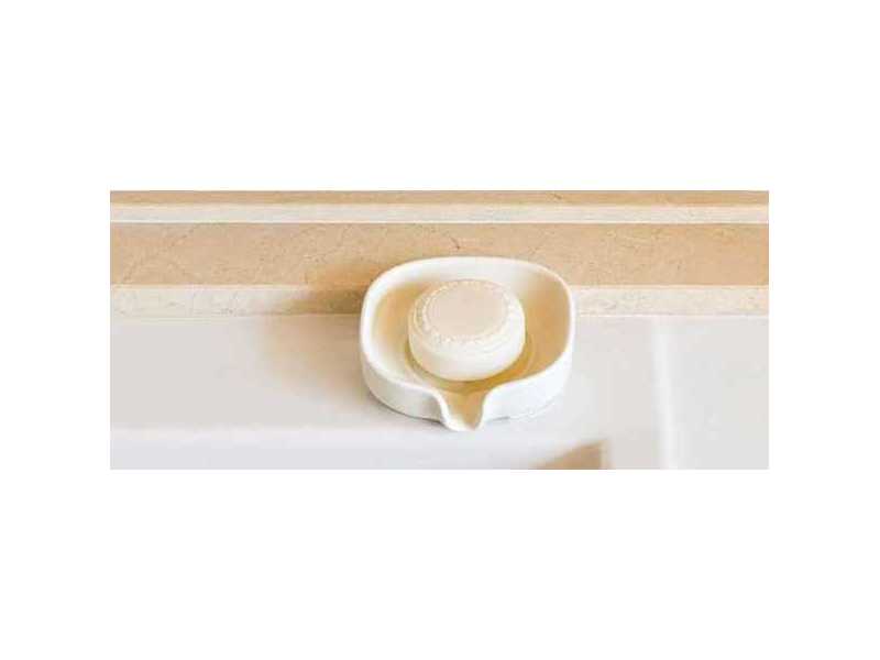 self-draining-soap-dish-for-a-cleaner-low-waste-bathroom-small-0