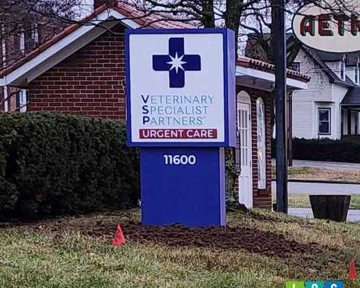 custom-wayfinding-signs-louisville-ky