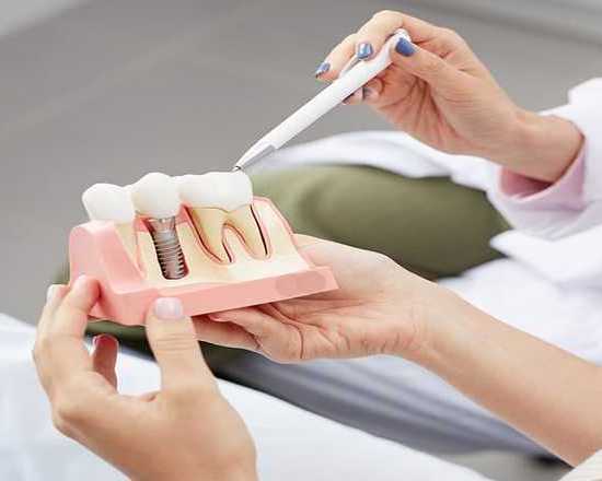 smile-again-with-houstons-trusted-dental-implant-experts