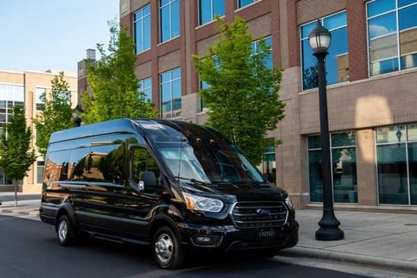 luxury-12-passenger-sprinter-van-rental-services-big-0