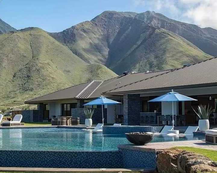 professional-pool-maintenance-services-in-maui-pool-pro