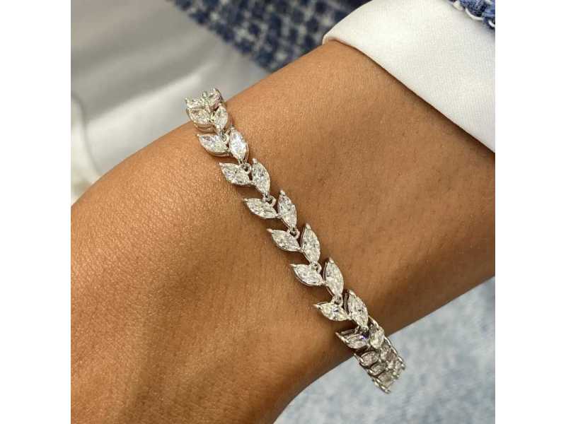 creating-timeless-beauty-in-every-piece-small-1