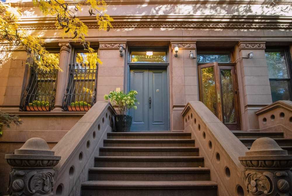 sell-sugar-hill-townhouse-nyc-big-0