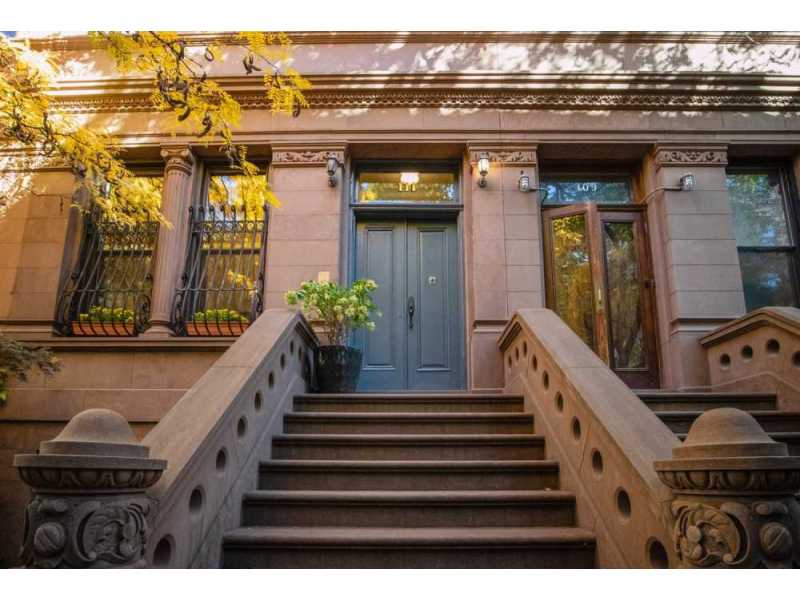 sell-sugar-hill-townhouse-nyc-small-0