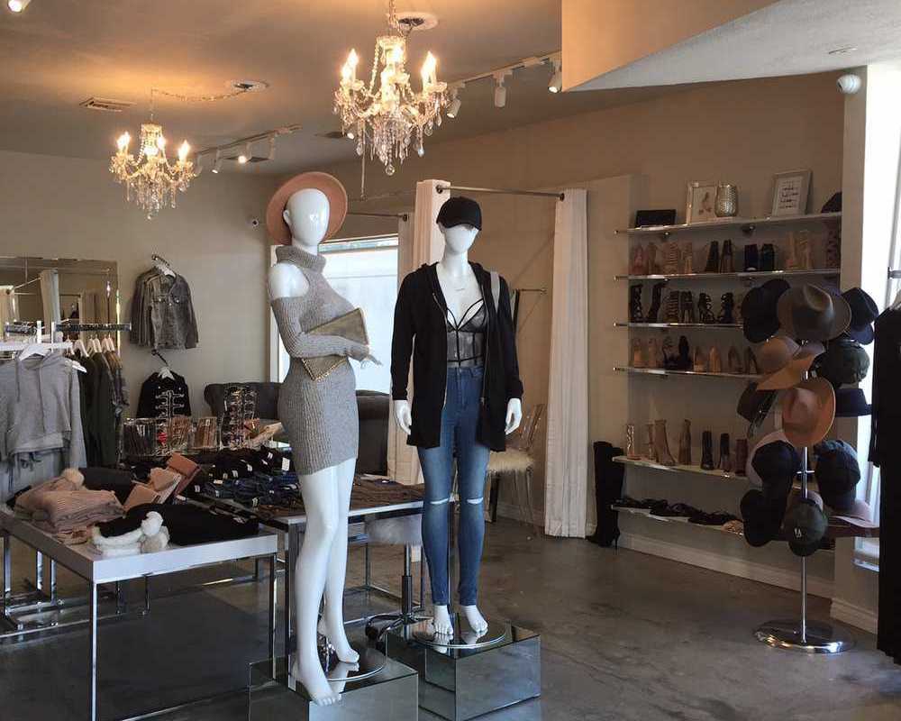 discover-unique-fashion-finds-at-a-clothing-boutique-near-me