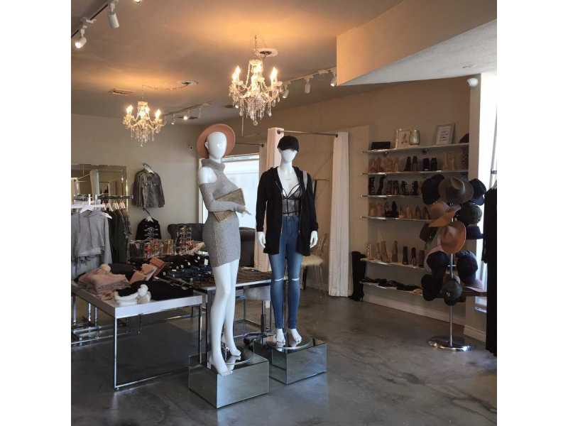 discover-unique-fashion-finds-at-a-clothing-boutique-near-me-small-0