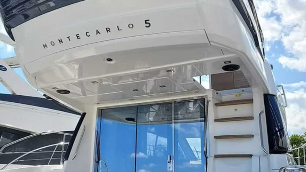 marine-boat-glass-repair-for-lasting-performance-big-0