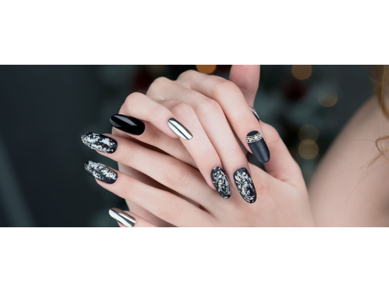 professional-manicure-services-near-me-for-healthy-beautiful-nails-small-0
