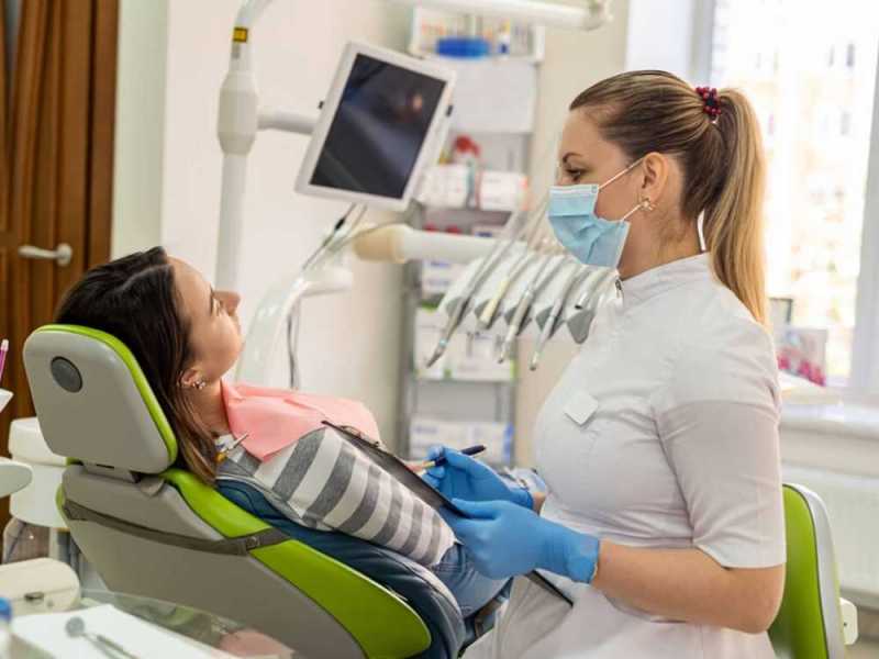 looking-for-a-trusted-dental-clinic-near-texas-city-tx-small-0