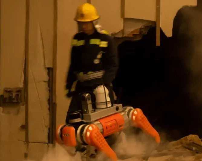 robot-security-guard-247-vigilance-without-limits