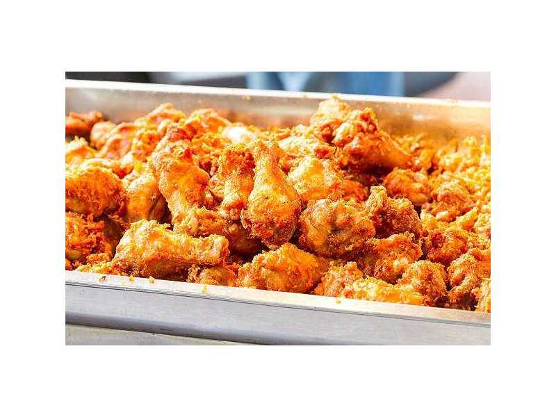 affordable-catering-fried-chicken-near-you-book-now-small-0