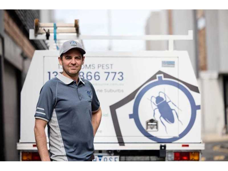best-pest-control-service-in-melbourne-toms-pest-control-melbourne-small-0