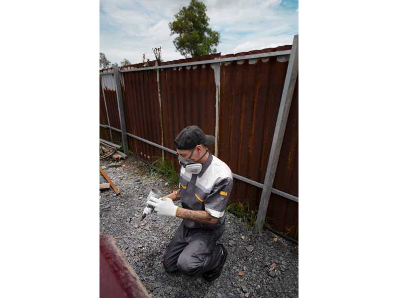trusted-fence-repair-contractor-for-quality-fence-restoration-small-0
