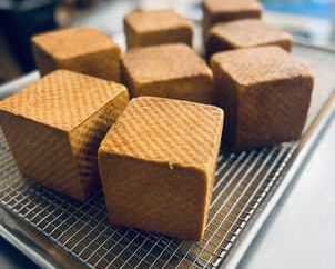 fresh-homemade-plant-based-bread-for-every-meal