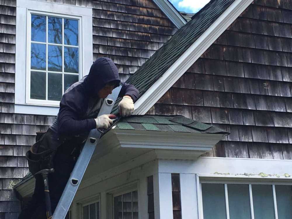 searching-for-storm-damage-contractor-big-0