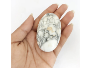 Howlite Crystal Oval Ball For Stress Relief