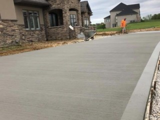 Concrete Driveway Replacement In Sand Springs