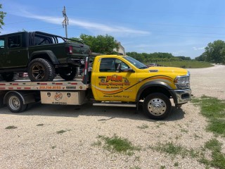 P&M Towing Company: Your Reliable Partner for Emergency Roadside Assistance in Des Moines, Iowa