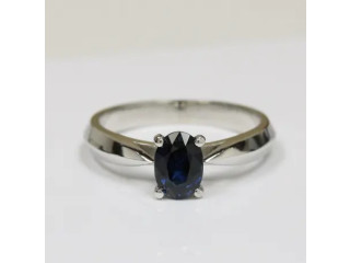 Oval Blue Sapphire Solitaire Ring in Sterling Silver (0.92cts)