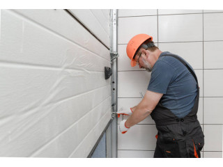 Expert Garage Door Repair Services in Queens